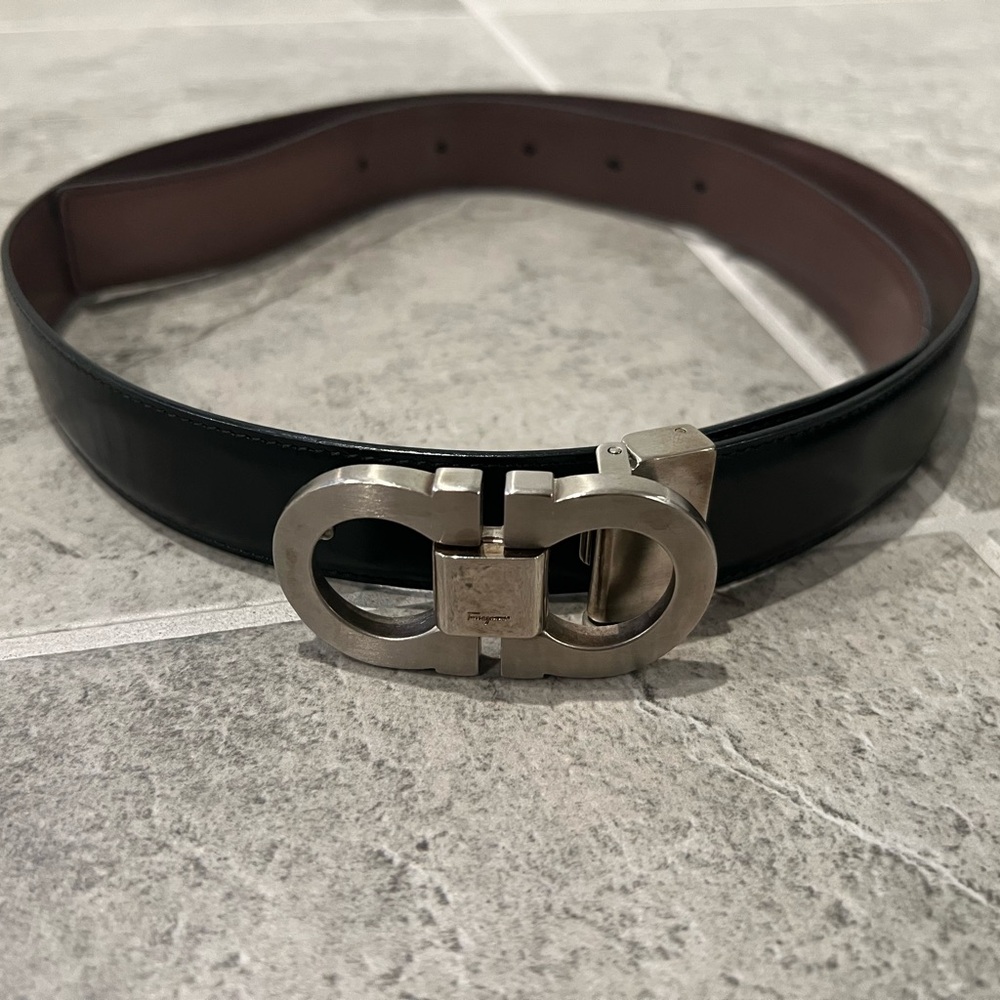 Farragamo Black/brown reversible belt